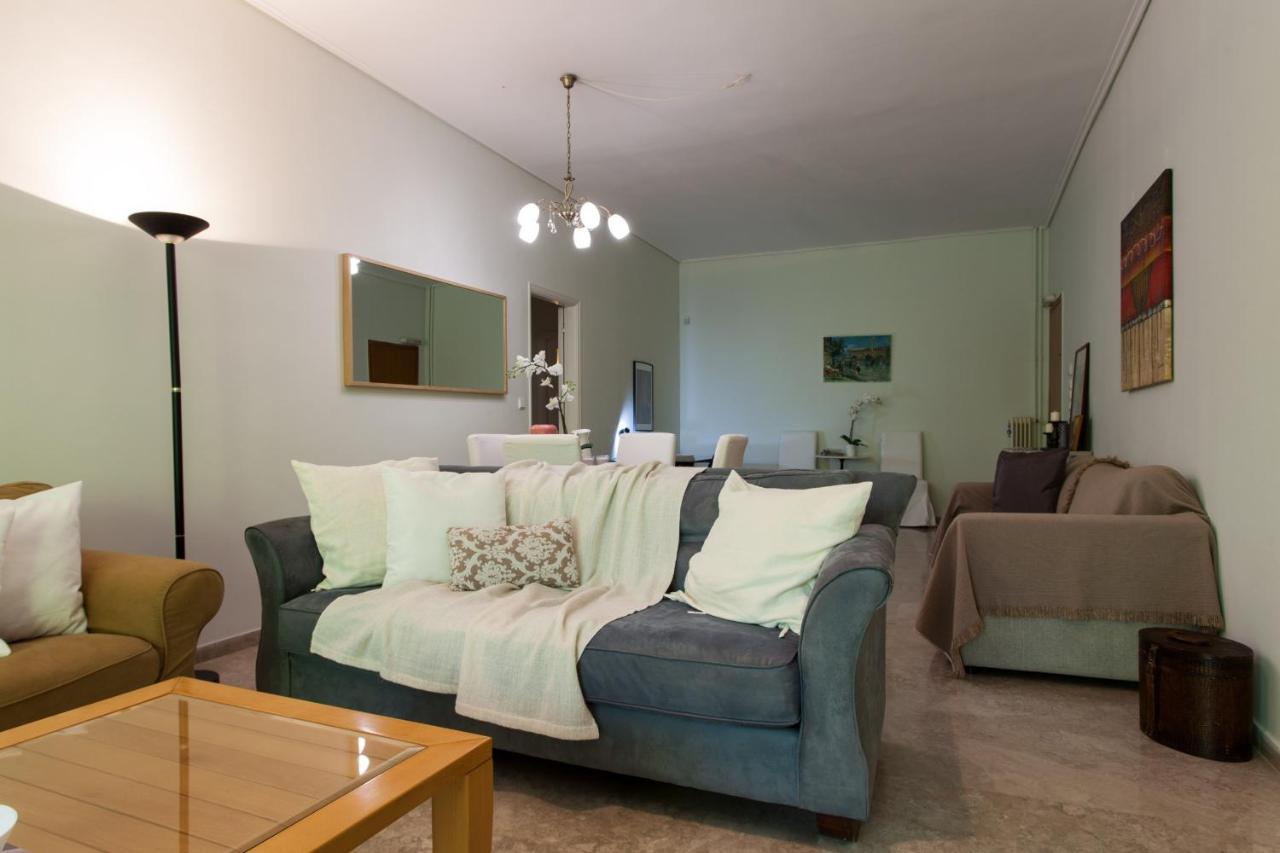 Lovely Apartment In Psychiko - Renovation May 2025 아테네 외부 사진