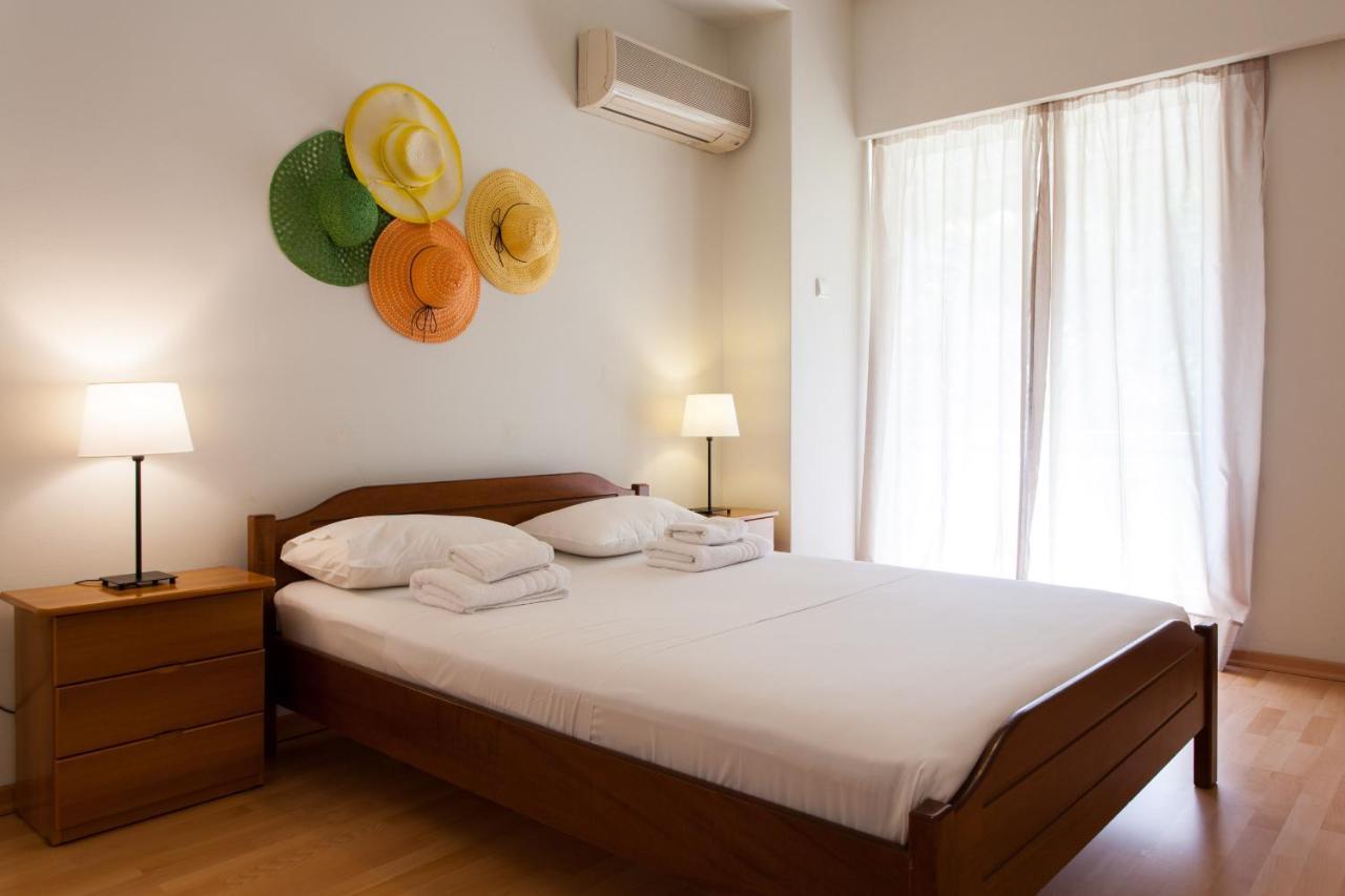 Lovely Apartment In Psychiko - Renovation May 2025 아테네 외부 사진