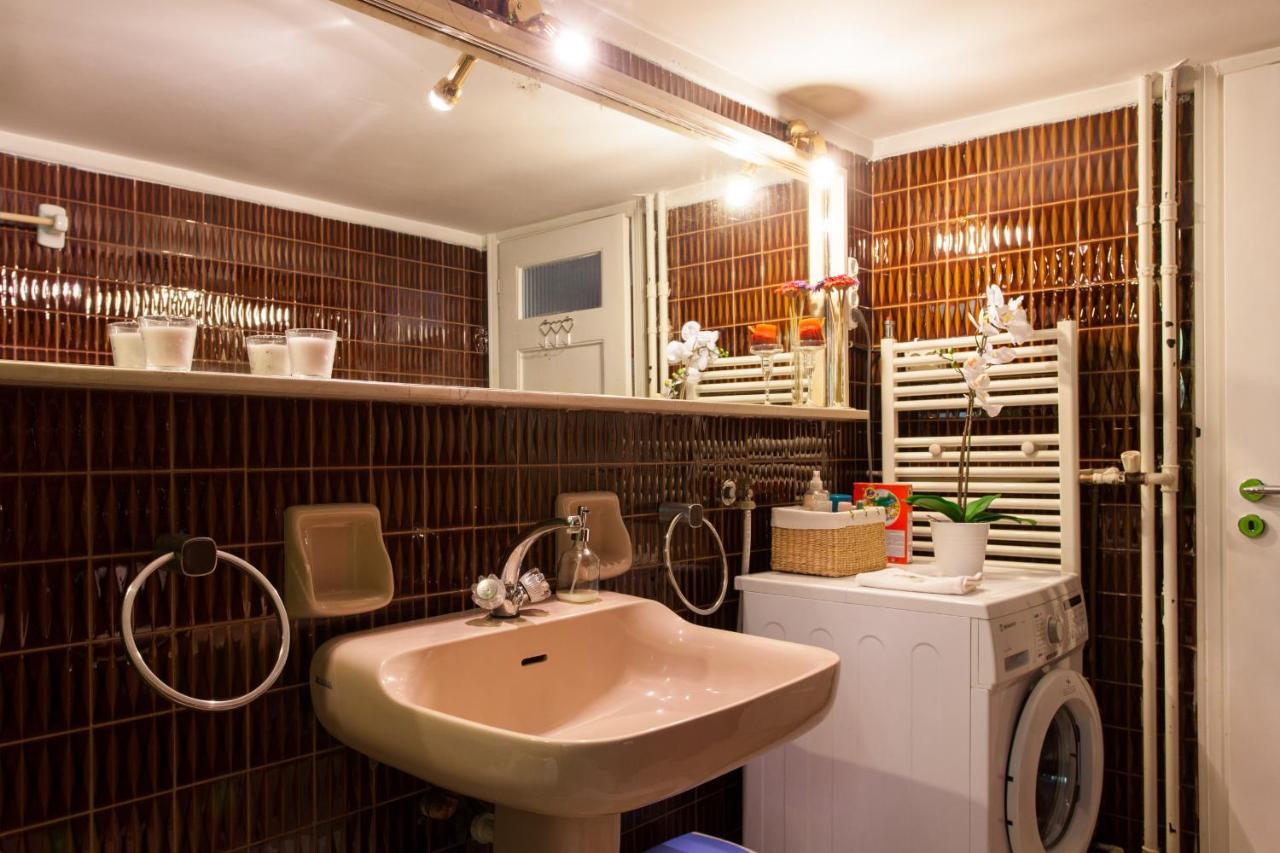 Lovely Apartment In Psychiko - Renovation May 2025 아테네 외부 사진