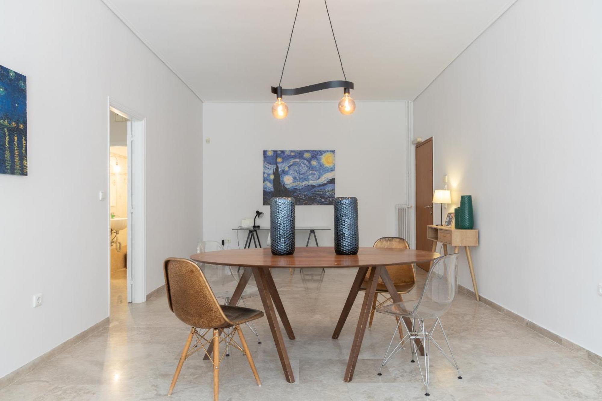 Lovely Apartment In Psychiko - Renovation May 2025 아테네 외부 사진