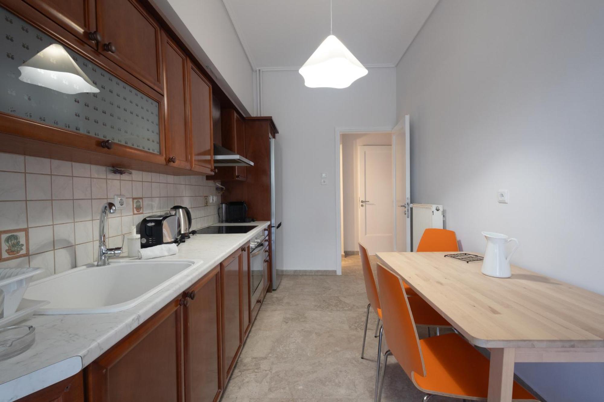 Lovely Apartment In Psychiko - Renovation May 2025 아테네 외부 사진