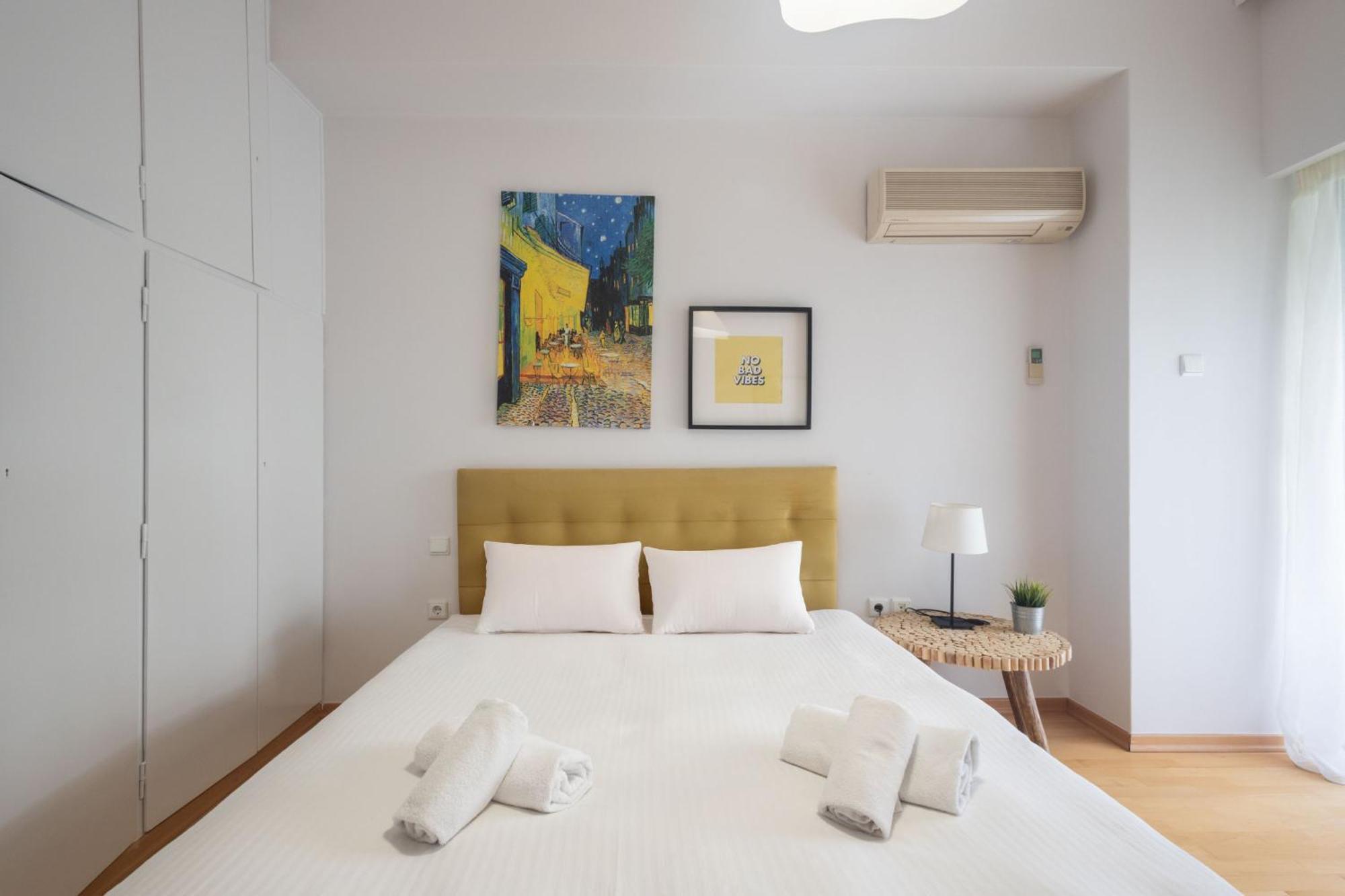 Lovely Apartment In Psychiko - Renovation May 2025 아테네 외부 사진